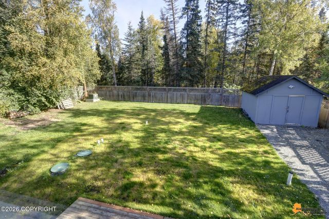 9219 Strutz Avenue, Anchorage, AK 99507