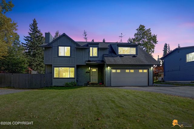 9219 Strutz Avenue, Anchorage, AK 99507
