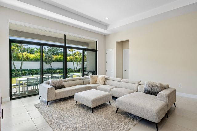 9212 Silver Marsh Lane, Boca Raton, FL 33434