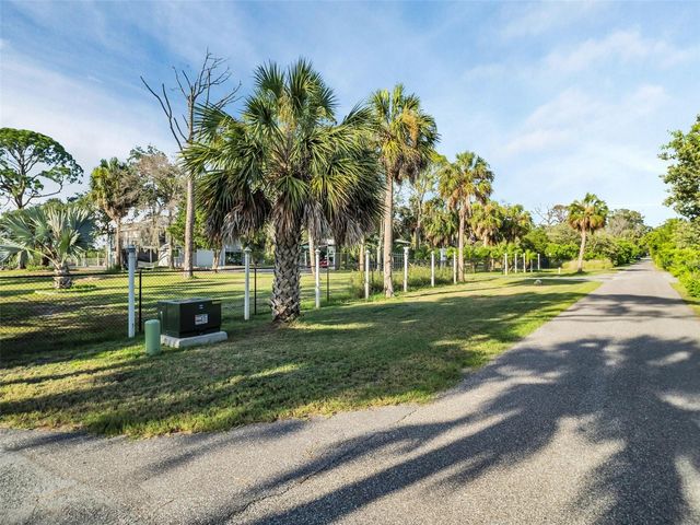 4915 SOUTH ROAD, New Port Richey, FL 34652