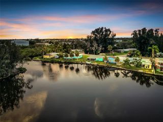 4915 SOUTH ROAD, New Port Richey, FL 34652