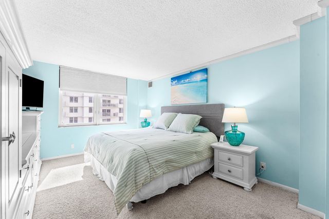 3215 S Ocean Boulevard 407, Highland Beach, FL 33487