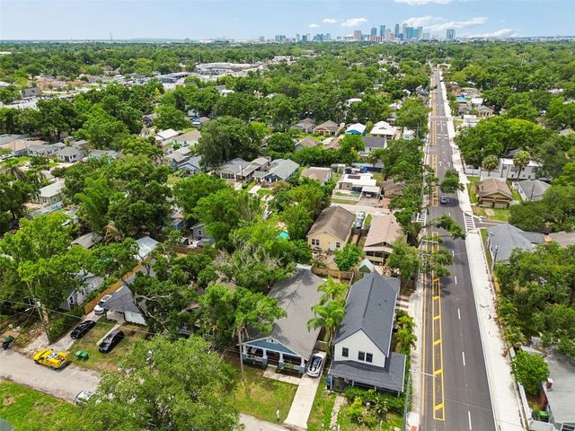 212 W HILDA STREET, Tampa, FL 33603