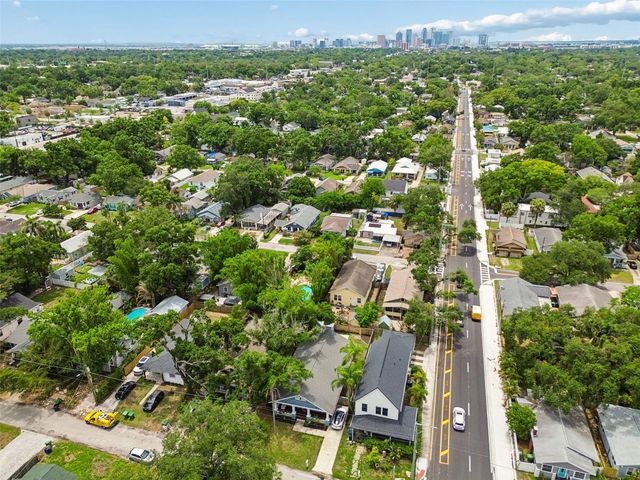 212 W HILDA STREET, Tampa, FL 33603