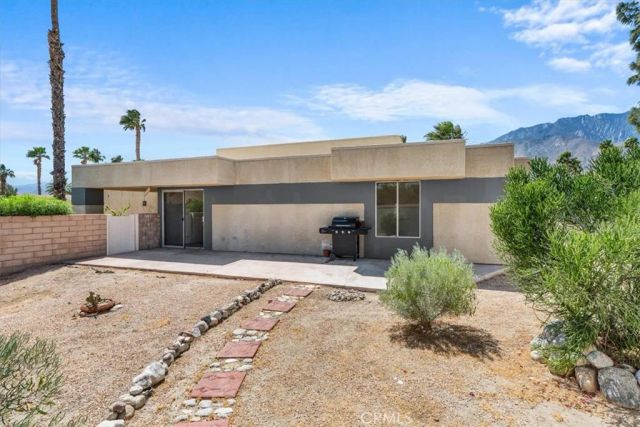 2971 E Sunflower Circle East, Palm Springs, CA 92262