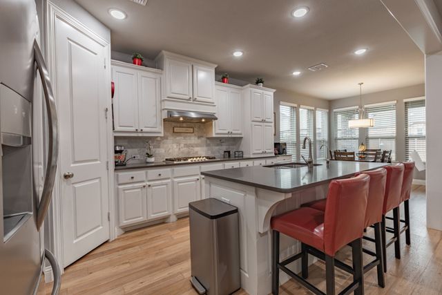 12163 Curry Creek Drive, Frisco, TX 75035