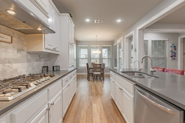 12163 Curry Creek Drive, Frisco, TX 75035