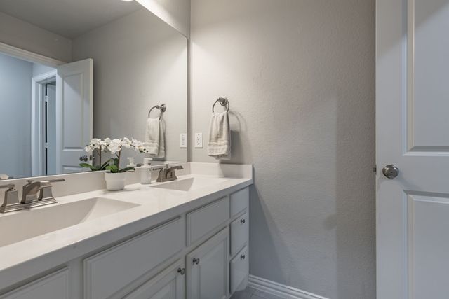12163 Curry Creek Drive, Frisco, TX 75035