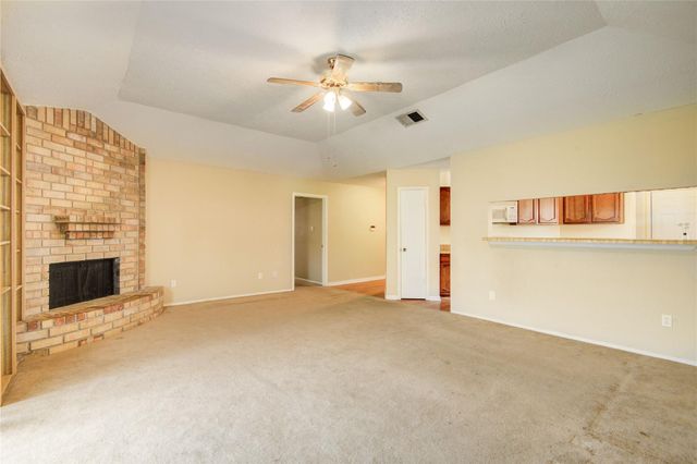 9831 Shell Rock Road, La Porte, TX 77571
