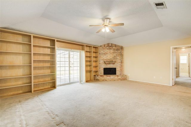 9831 Shell Rock Road, La Porte, TX 77571