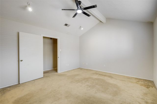 9831 Shell Rock Road, La Porte, TX 77571