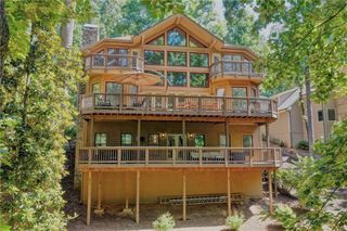 9035 Walnut Cove Lane, Gainesville, GA 30506