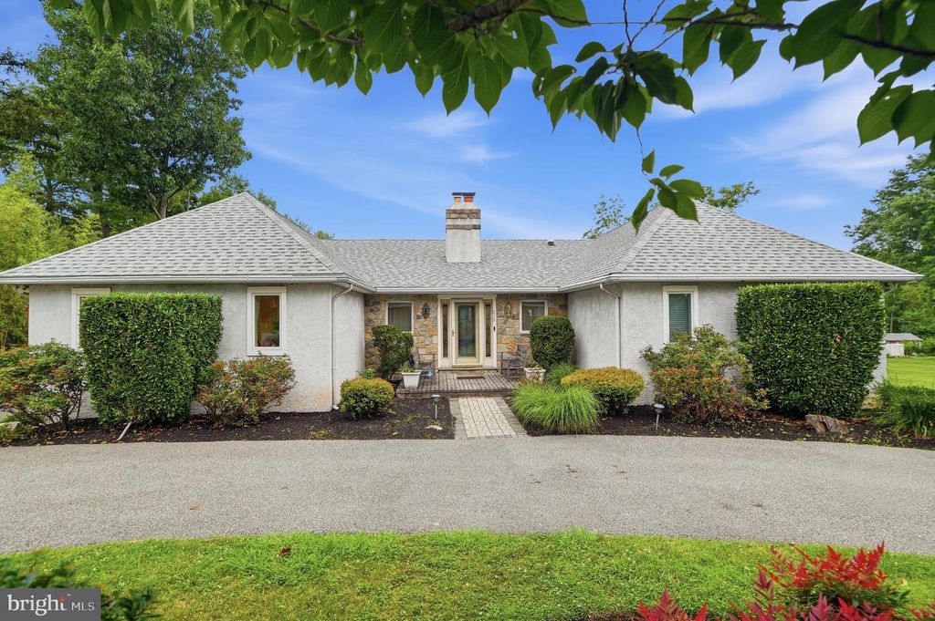 213 BURNSIDE AVE, West Norriton, PA 19403