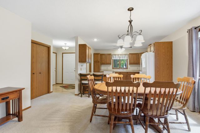 2510 9th Street SW, Willmar, MN 56201