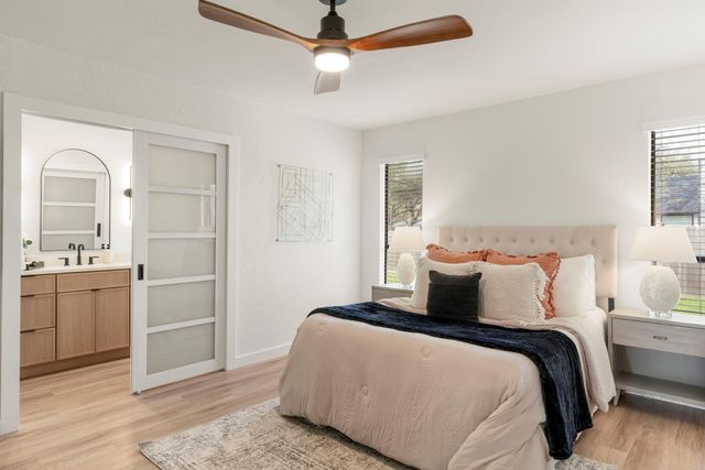 4911 White Elm DR, Austin, TX 78749