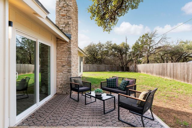 4911 White Elm DR, Austin, TX 78749