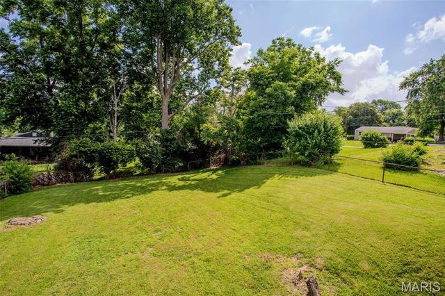 12605 Missouri Bottom Road, Hazelwood, MO 63042