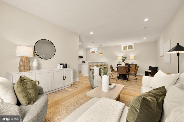 5707 9TH ST N, Arlington, VA 22205