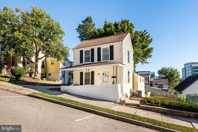 104 MERION AVE, West Conshohocken, PA 19428