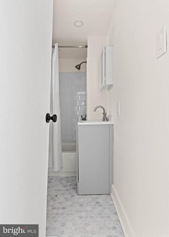 104 MERION AVE, West Conshohocken, PA 19428