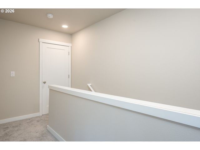 8355 N Newman Ave, Portland, OR 97203