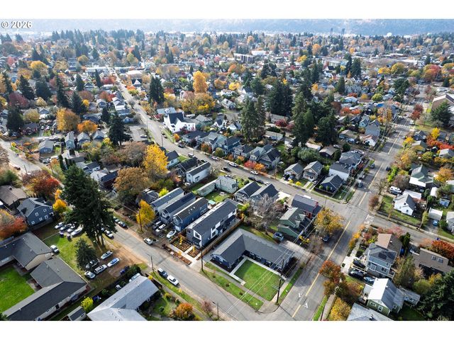 8355 N Newman Ave, Portland, OR 97203