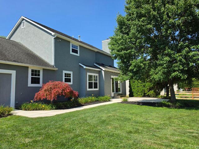 5541 Summer Boulevard, Galena, OH 43021