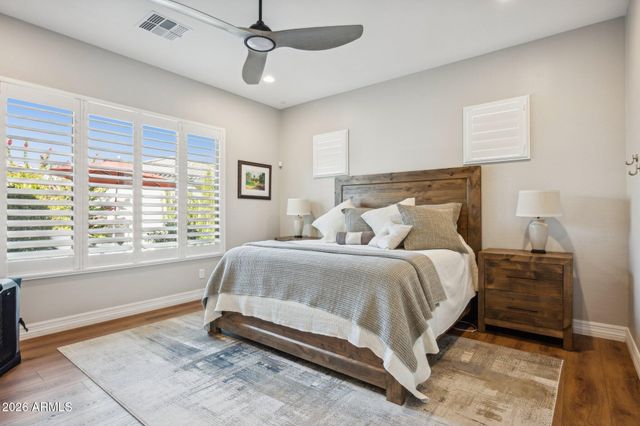 10720 E THORNTON Avenue, Mesa, AZ 85212