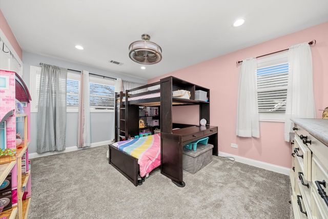 2637 Oak Street, River Grove, IL 60171