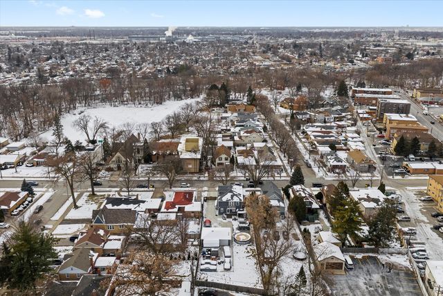 2637 Oak Street, River Grove, IL 60171