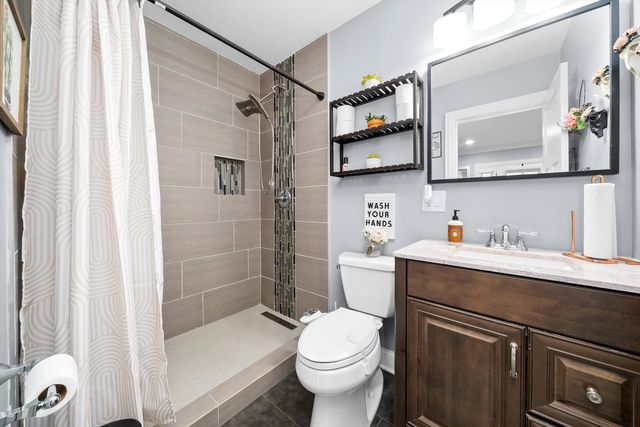 2637 Oak Street, River Grove, IL 60171