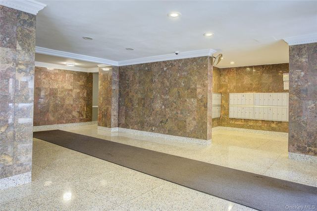 84-39 153rd Avenue 2F, Howard Beach, NY 11414