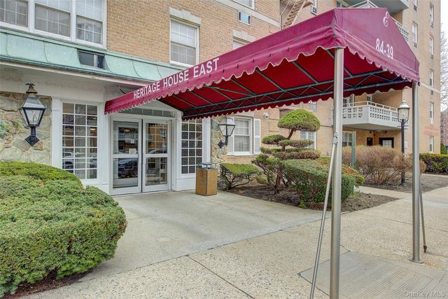 84-39 153rd Avenue 2F, Howard Beach, NY 11414
