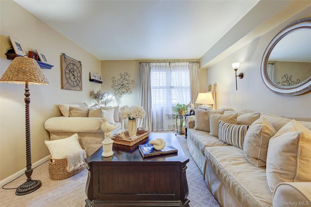84-39 153rd Avenue 2F, Howard Beach, NY 11414