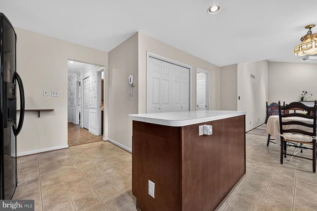1482 WESTCLIFF DR, Pasadena, MD 21122
