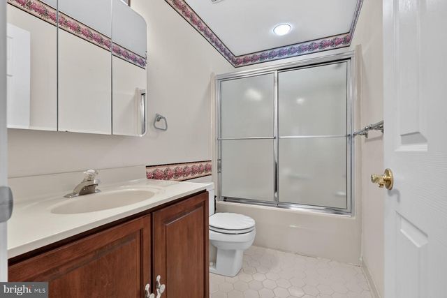 1482 WESTCLIFF DR, Pasadena, MD 21122