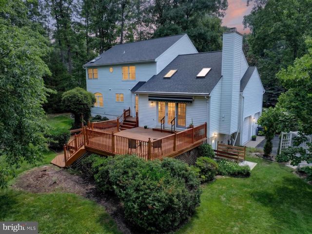 1482 WESTCLIFF DR, Pasadena, MD 21122