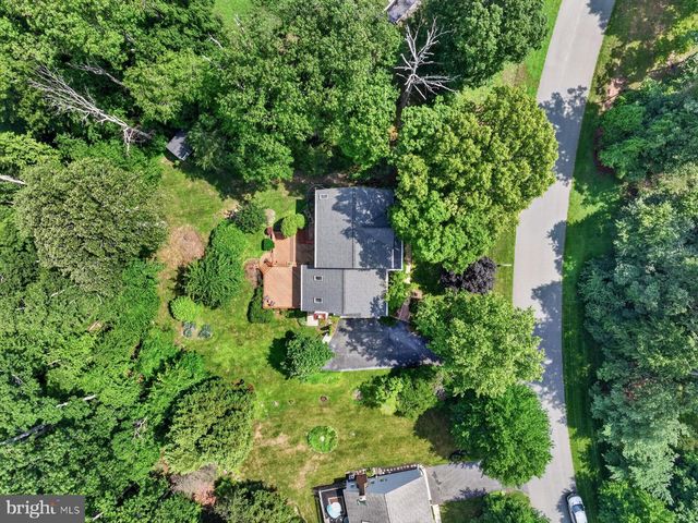 1482 WESTCLIFF DR, Pasadena, MD 21122