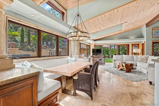 2969 Racetrack View, Del Mar, CA 92014