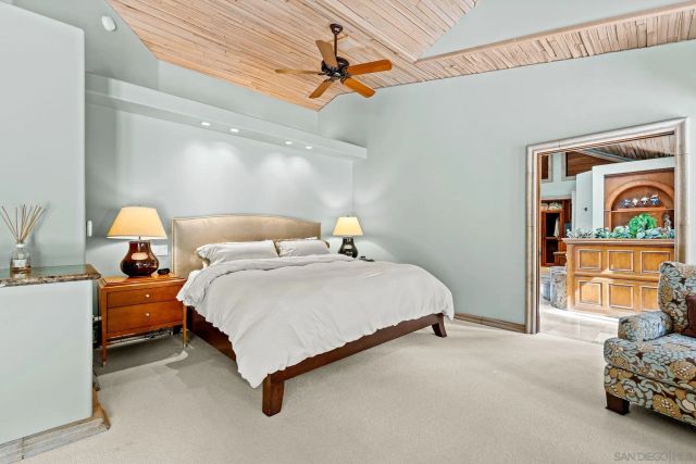 2969 Racetrack View, Del Mar, CA 92014