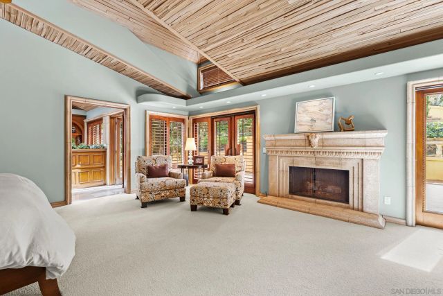 2969 Racetrack View, Del Mar, CA 92014