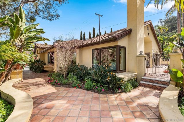 2969 Racetrack View, Del Mar, CA 92014