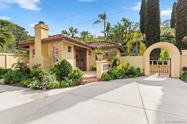 2969 Racetrack View, Del Mar, CA 92014