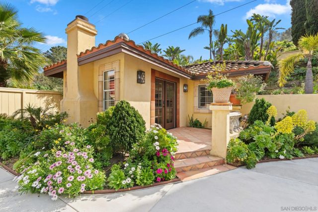 2969 Racetrack View, Del Mar, CA 92014