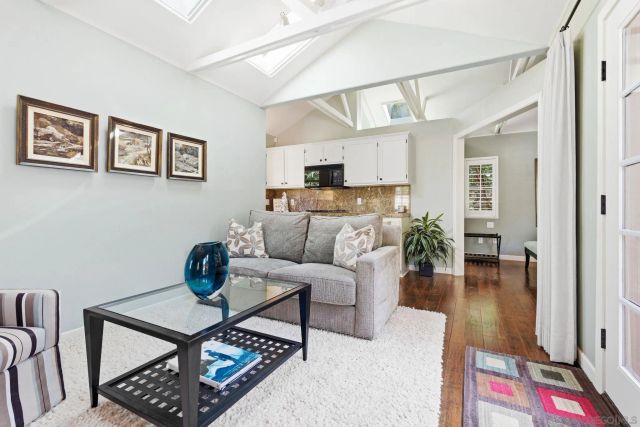 2969 Racetrack View, Del Mar, CA 92014