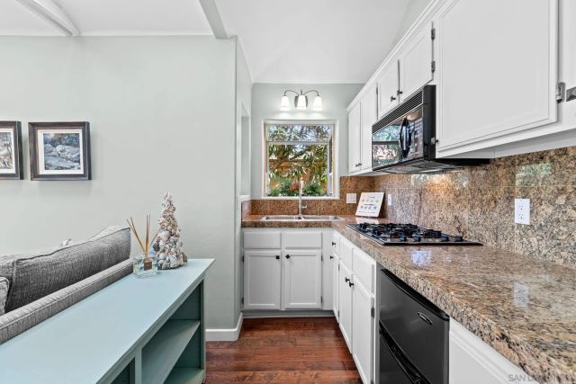 2969 Racetrack View, Del Mar, CA 92014