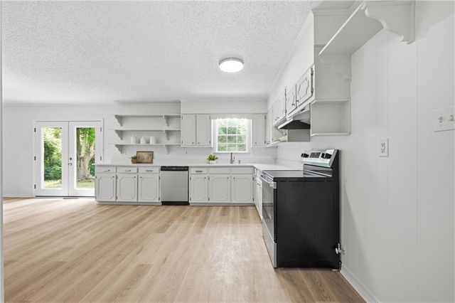 3565 Randy Court, Semmes, AL 36575