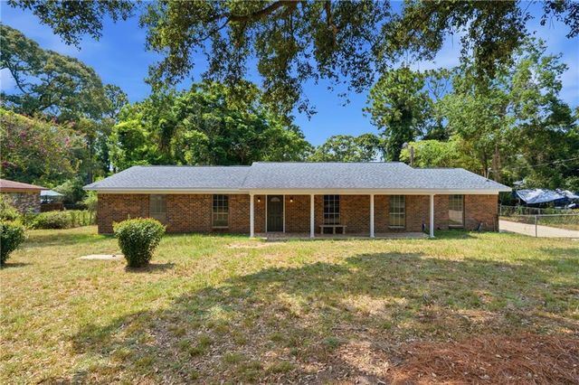 3565 Randy Court, Semmes, AL 36575