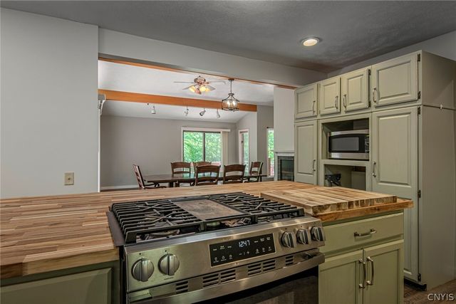 7965 Hillside Court, Floyd, NY 13440