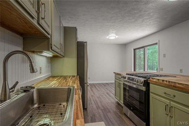 7965 Hillside Court, Floyd, NY 13440
